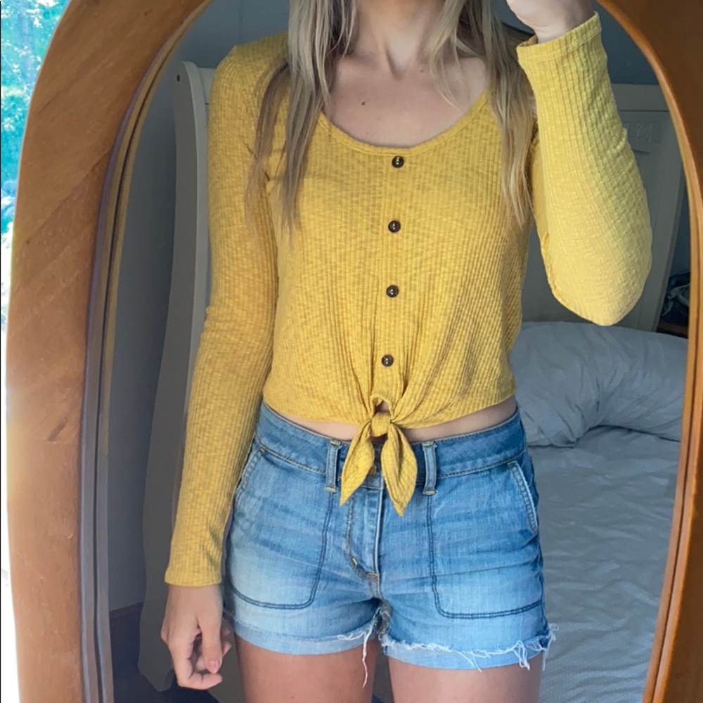 Long sleeve yellow tie shirt
